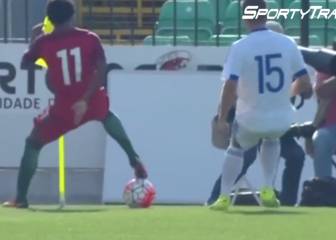 Crazy skills from young Portuguese sensation
