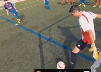 Las estrellas culés retan a la selección de fútbol para ciegos