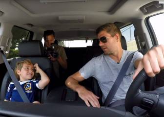 Steven Gerrard, a un niño: 