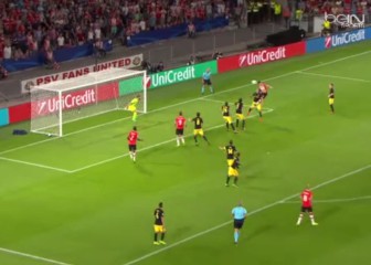 Gol anulado al PSV cuando el partido iba empate a cero
