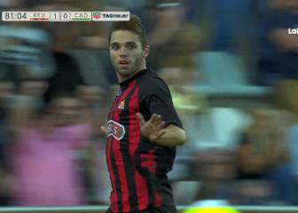 Un gol de Fran Carbia dispara al Reus frente al Cádiz