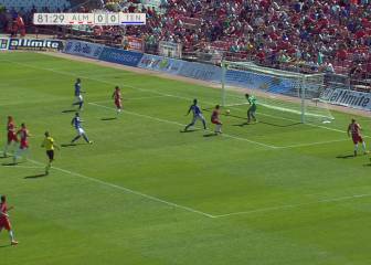 El Tenerife cumple fuera de casa y suma su primer punto