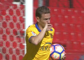 El Alcorcón salva 1 punto ante un Sevilla que acabó con 10