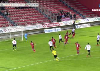 El voleón a lo Van Basten de Ivi, el mejor gol de Laliga 1|2|3