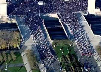 Locura total en Chicago durante el desfile de los Cubs