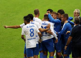 Remontada del Málaga que hunde aún más al Sporting