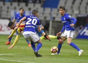 El Oviedo golpea al Levante y entra en puestos de playoff