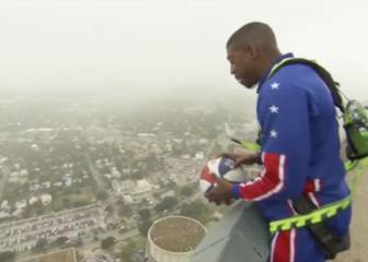 Buckets Blakes drops 178-metre shot off San Antonio Tower!