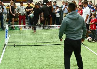 El tremendo punto de 'fútbol-tenis' de Gary y Kevin Medel