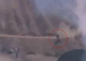 Carlos Sainz crashes off cliff edge, incredibly escapes unharmed