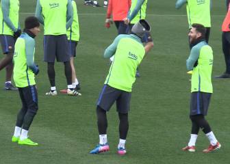 Neymar's dad dancing gives Messi and Suárez the giggles