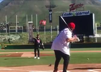 Miguel Herrera se luce como bateador en el Estadio Gasmart