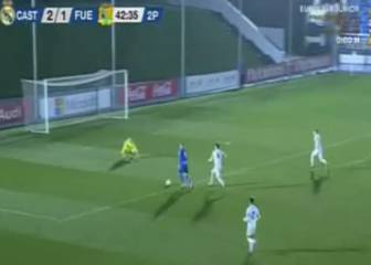 Otra vez Luca Zidane rescata al Castilla con un paradón casillesco