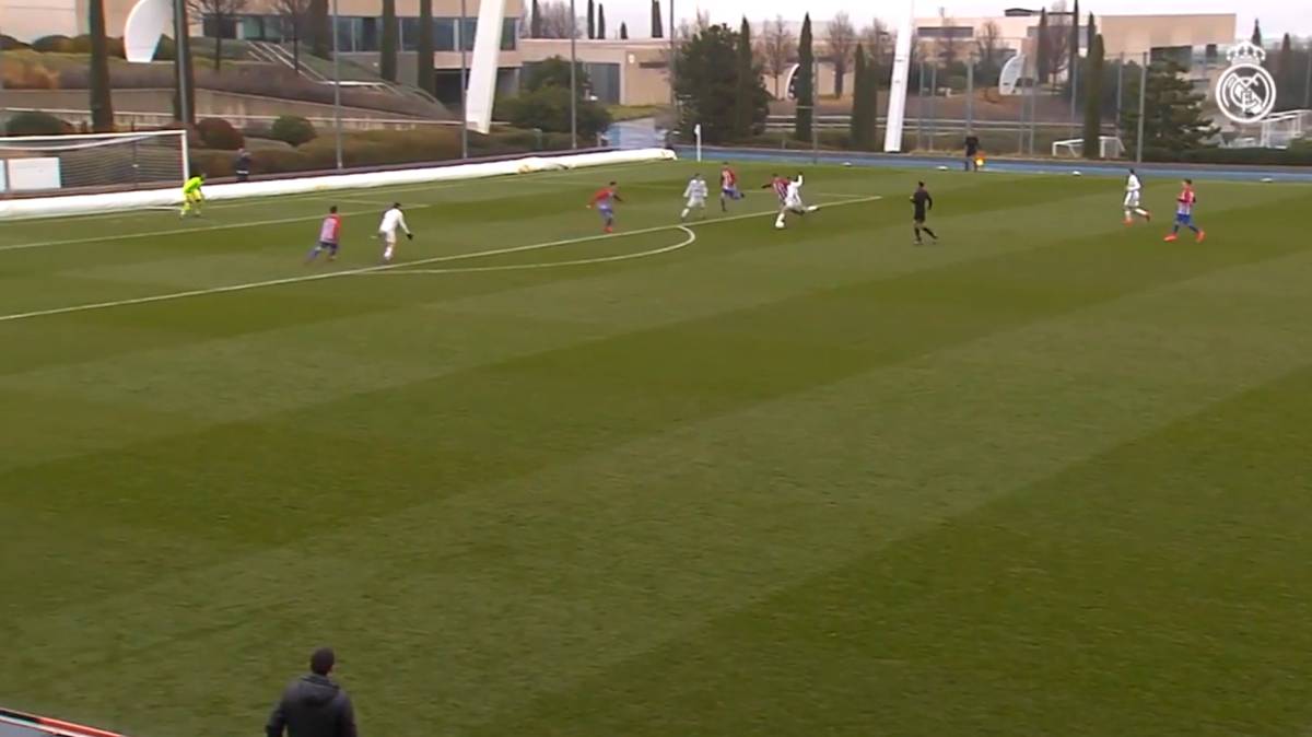 Video Real Madrid U19 Bteam striker, Elliot, scores stonker vs