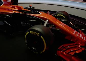 El increíble McLaren naranja de Alonso desde todos los ángulos