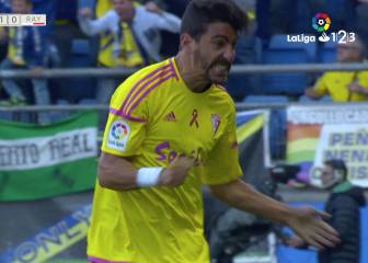 El Cádiz vuela y Míchel no logra levantar a un triste Rayo