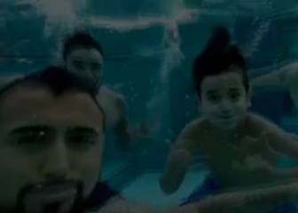 Así se relaja Arturo Vidal antes de integrarse a La Roja