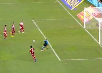 Tragicomedia: ¡4 solos contra el portero y no meten el gol!