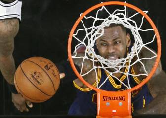 LeBron James overtakes Shaq on all-time points list