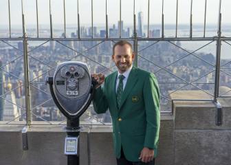 Masters champ García shows off green jacket in New York