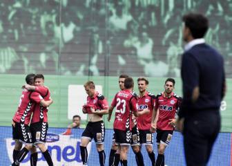 Un torbellino se lleva por delante al Betis en el Villamarín