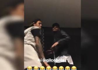 Neymar shows off his moves... this time without the ball