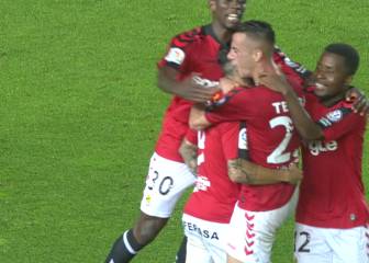 El Oviedo se deja empatar un 0-2 y el Nàstic roza el triunfo