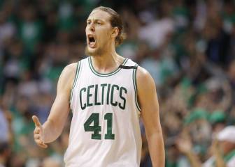 Y al séptimo partido apareció Olynyk: 26 puntos a los Wizards
