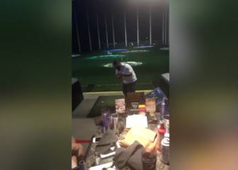 ¡Ver para creer! El ridículo más espantoso jugando al golf