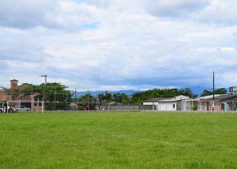Cuadrado y Murillo inaugurarán cancha de fútbol en Urabá