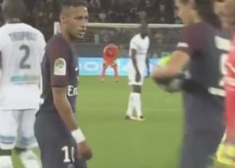 Cavani pulls rank on Neymar in PSG victory over Saint Etienne