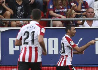 Aduriz resuelve ante el Eibar y el Athletic de Ziganda ya gana