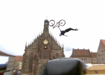 Puro espectáculo: las acrobacias de los ciclistas más atrevidos