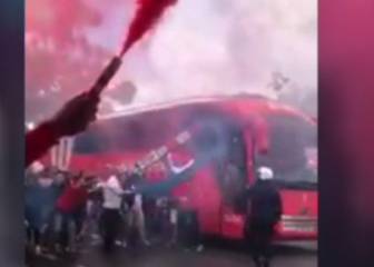 Lo peor del derbi: los ultras del Sporting la liaron en la llegada