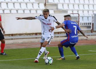 El Albacete en cuatro minutos mágicos vence al Oviedo en casa