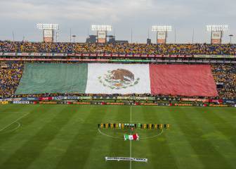 Porra de Tigres canta el 'Cielito Lindo' como homenaje a víctimas del sismo