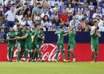 El Leganés asalta La Rosaleda y complica el futuro de Míchel
