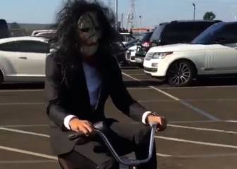 La cara de Green al ver a Curry llegar disfrazado de Halloween