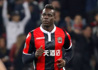 Balotelli manda al Niza a los dieciseisavos de Europa League