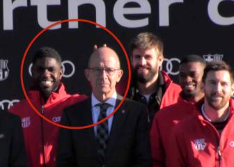 Piqué hace de diablillo y Umtiti pica: 'trolleo' épico a Cardoner