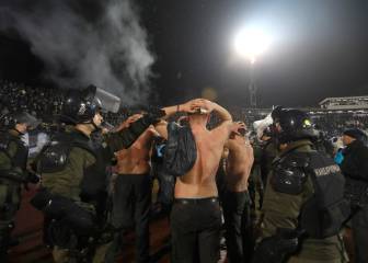 Terror en Belgrado en un pelea entre ultras del Partizan y el Estrella Roja