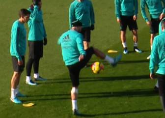 Ramos se exhibe en el entrenamiento: sesión de 'vueltas al mundo'