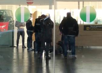 Luis Suárez fools around with Messi's son leaving one of them grounded