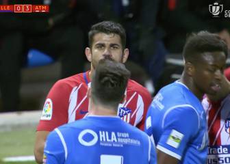 El primer enojo de Diego Costa tras sufrir un feo codazo