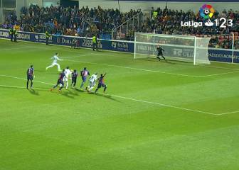 El paradón de Remiro: el Athletic tiene un 'nuevo' Kepa