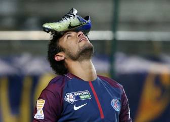 Florentino dispuesto a ofrecer a Cristiano para fichar a Neymar