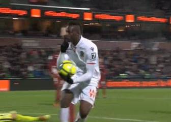 Sólo Balotelli manda callar...¡después de fallar un penalti!