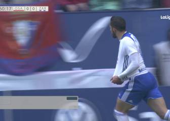 Borja Iglesias y Cristian Álvarez dan la sexta victoria consecutiva al Zaragoza