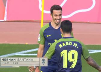 El Sporting no frena en Almería y se pone líder provisional