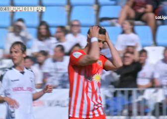 El Almería saca un punto y sigue en su lucha por la permanencia